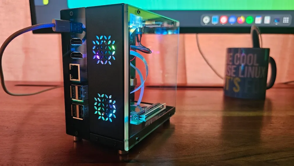 Elecrow's mini PC case back